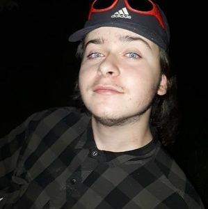 Meet your Posher, Nicolas